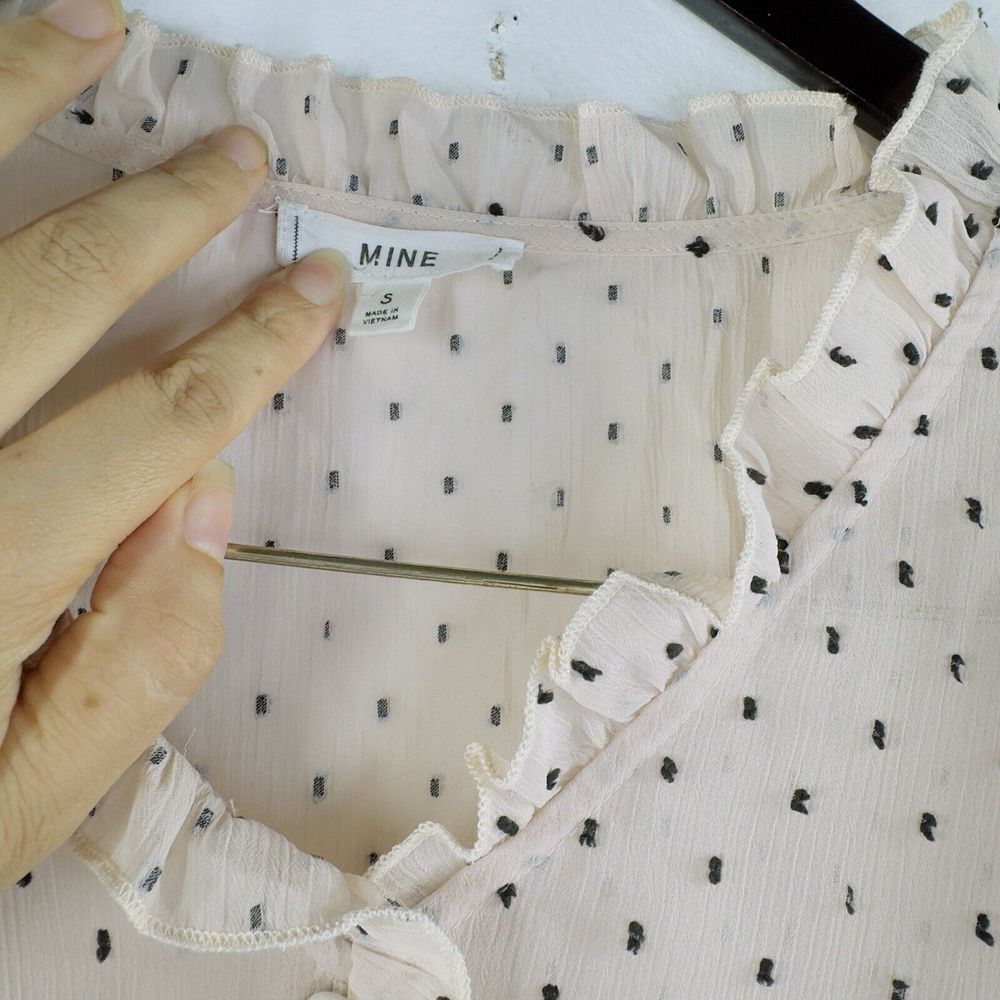 Mine Womens Top Size‎ S  Ruffle Long Sleeve Sheer - Picture 3 of 8